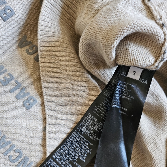 Balenciaga UNISEX Beige S M 2 4 Cashmere Reflector 3M Mini All Over Logo Sweater - Picture 6 of 11